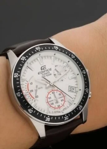 Чоловічі Годинники EFV-540L-7AVUEF кварцові класичні Casio (226691253)
