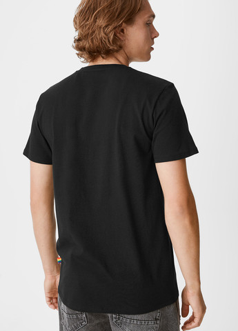 Черная футболка C&A