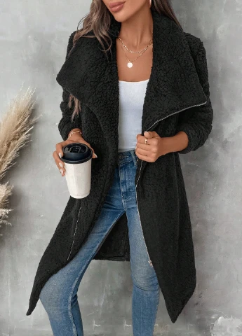 Черная зимняя куртка SHEIN