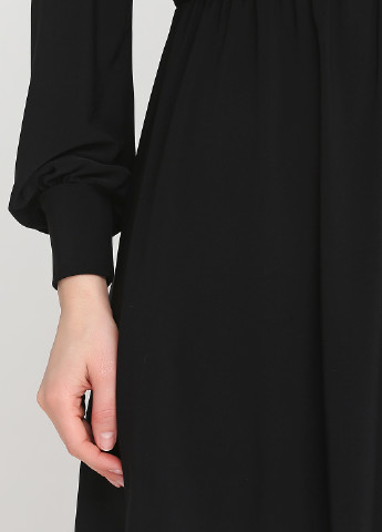 Чорна кежуал сукня кльош Rinascimento однотонна