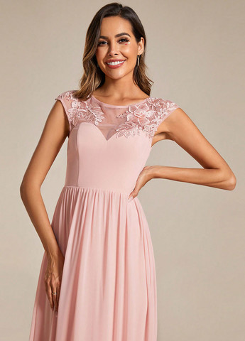 Розовое вечернее платье клеш SHEIN однотонное