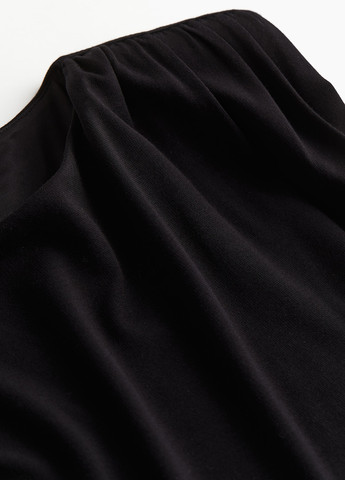 Черное кэжуал платье силуэтная H&M однотонное