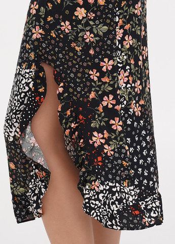 Черная кэжуал цветочной расцветки юбка Asos на запах
