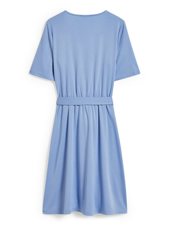 Блакитна кежуал сукня на запах C&A однотонна