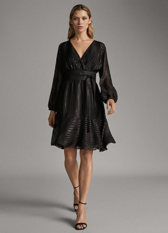 Черное коктейльное платье на запах, клеш Massimo Dutti в полоску