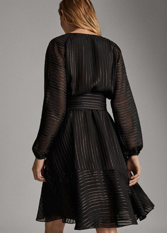 Чорна коктейльна сукня на запах, кльош Massimo Dutti в смужку
