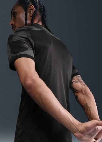 Темно-серая футболка Nike Nike M DF ACD+ TOP SS GX