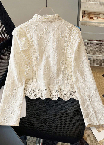 Молочна блуза SHEIN