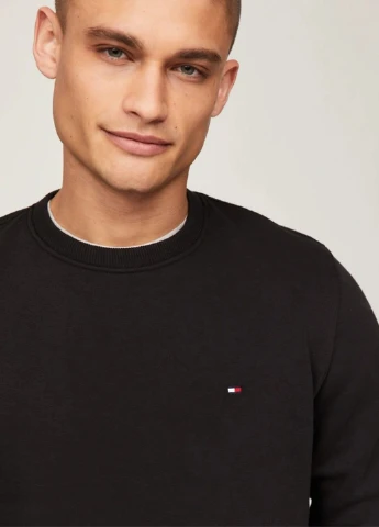 Чорний світшот Tommy Hilfiger однотонний вишивка (305253808)