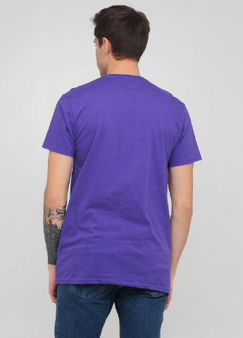 Фіолетова футболка Hanes