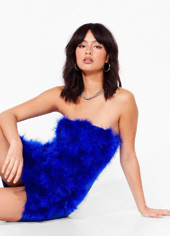Индиго коктейльное платье футляр Boohoo однотонное