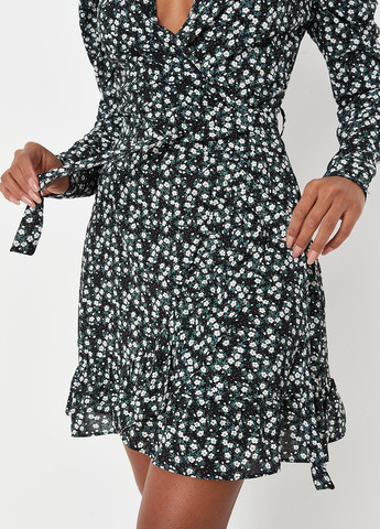 Чорна кежуал сукня на запах Missguided з квітковим принтом