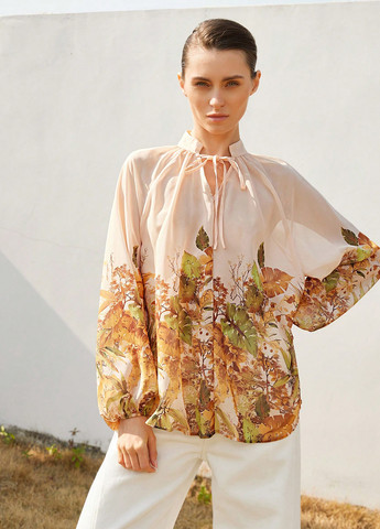 Пудрова блуза SHEIN