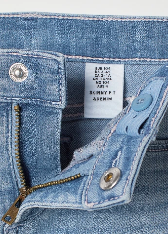 Голубые демисезонные скинни джинсы H&M