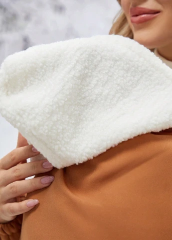 Коричнева зимня куртка для вагітних SHEIN