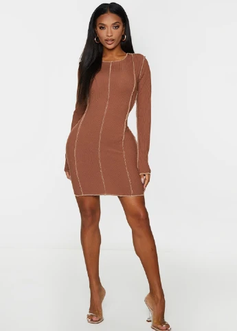 Коричневое кэжуал платье футляр PrettyLittleThing однотонное