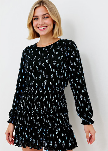 Чорна кежуал сукня кльош Sinsay з квітковим принтом