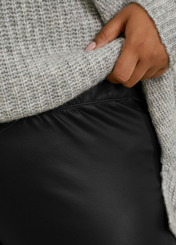 Черные демисезонные леггинсы C&A