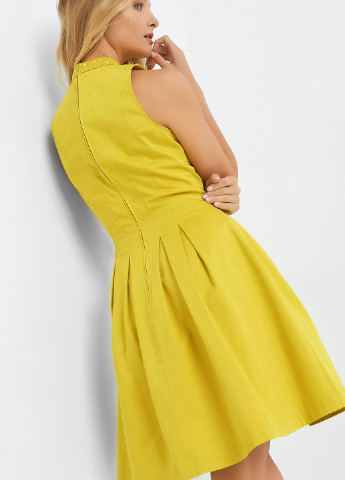 Желтое кэжуал платье Orsay однотонное