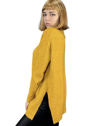 Желтый зимний свитер H&M