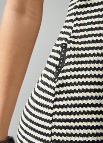 Черно-белое вечернее, кэжуал платье бандо SHEIN в полоску