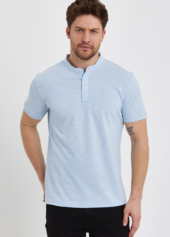 Светло-голубая футболка Trend Collection