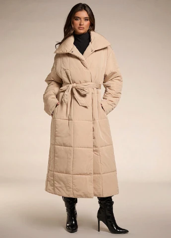 Розовая зимняя куртка SHEIN