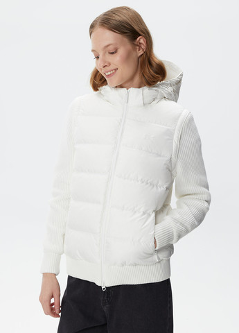Белая демисезонная куртка куртка-трансформер Lacoste