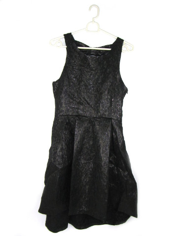 Черное кэжуал платье миди H&M однотонное