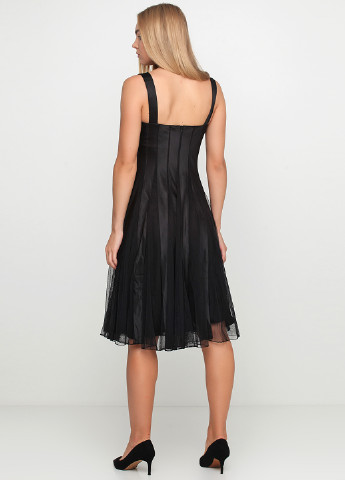 Черное кэжуал платье клеш Sara Kelly однотонное