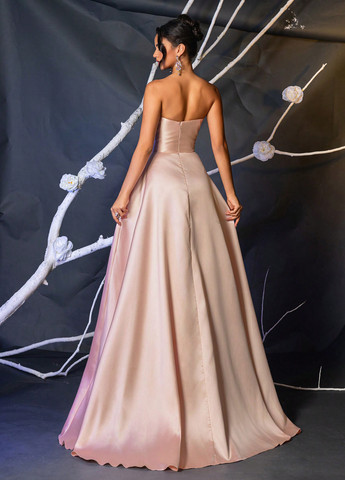 Світло-рожева вечірня сукня силуетна, з спідницею-сонце, з відкритими плечима, з відкритою спиною SHEIN однотонна
