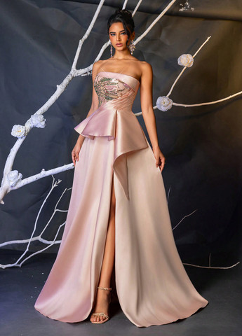 Світло-рожева вечірня сукня силуетна, з спідницею-сонце, з відкритими плечима, з відкритою спиною SHEIN однотонна