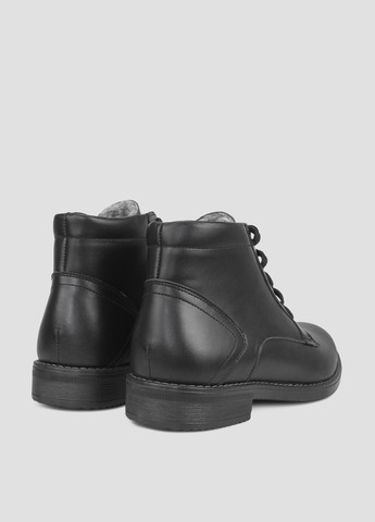 Черные зимние ботинки Swallow