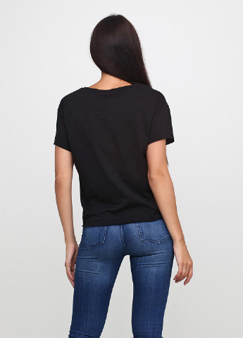 Черная летняя футболка Zara