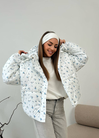 Белая демисезонная куртка No Brand