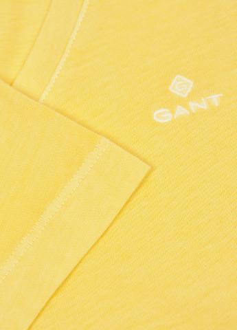 Желтая летняя футболка Gant