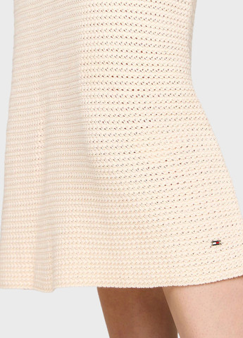 Бежевое кэжуал платье силуэтная Tommy Hilfiger однотонное