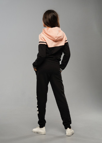 Пудровий спортивний костюм демісезонний з написами Sinthia (192445469)