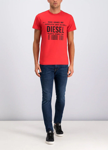 Красная футболка Diesel