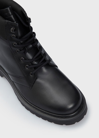 Черные осенние ботинки тимберленды Tommy Jeans