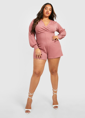 Комбинезон Boohoo комбинезон-шорты однотонный пудровый кэжуал полиэстер