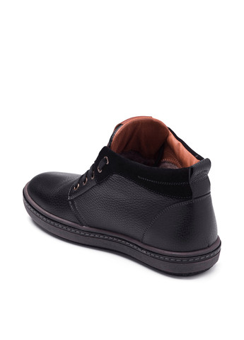 Черные осенние ботинки Bastion