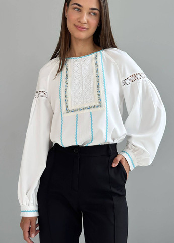 Біла блуза No Brand