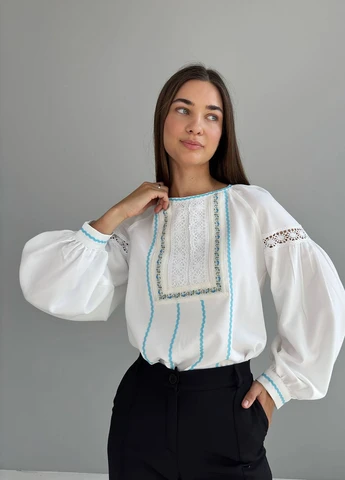 Біла блуза No Brand