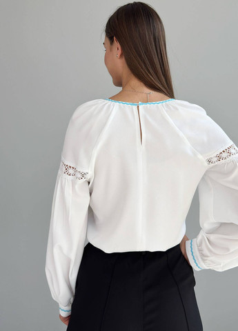 Біла блуза No Brand