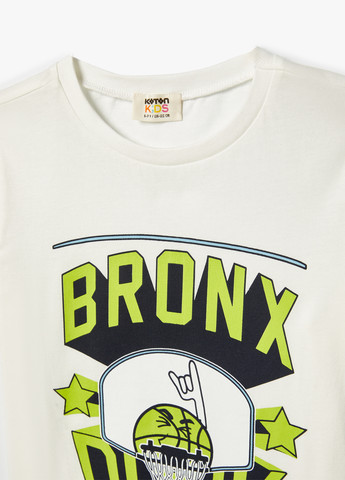 Белая летняя футболка KOTON