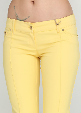 Желтые кэжуал демисезонные брюки Betty Blue