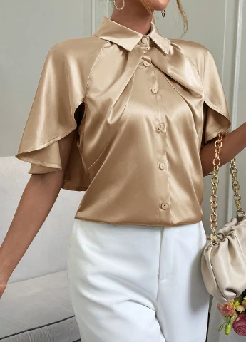 Кремова блуза SHEIN