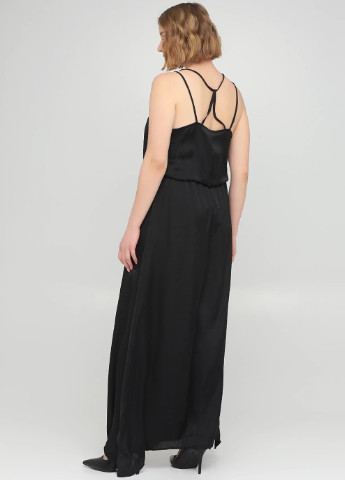 Черное кэжуал платье однотонное Vero Moda