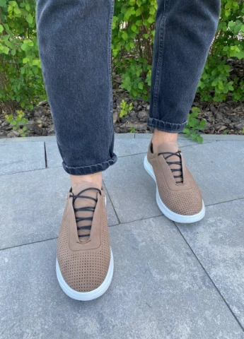 Бежеві кросівки shoesband демісезон Brand